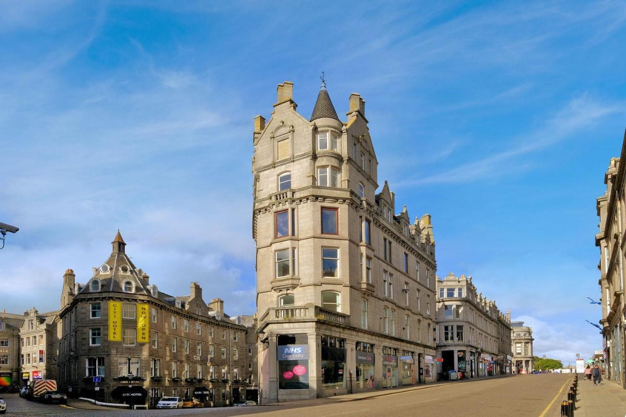 Luxury 2 Bedroom City Centre Apartment With Panoramic Views And High Ceilings Aberdeen Exterior foto